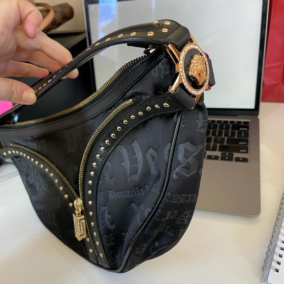 Versace vintage shoulder black studded bag - Picture 2 of 4